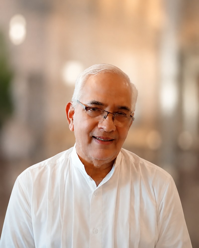 Dr. Jacob Mathai, Senior Pastor